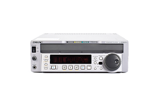 ef73ff_cc0b694f39f4480fab6480ed1281610c_mv2